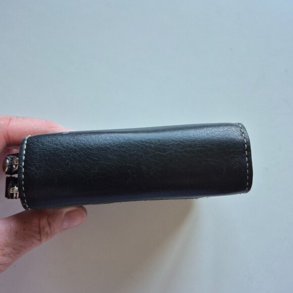 Soprano Leather Black Double Zippered Card Wallet - Picture 4 of 8